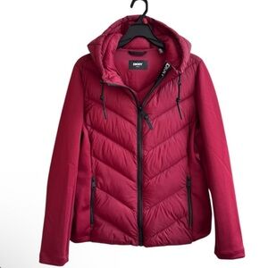 DKNY Women's Red puffer Jacket. Size S. Stretch sides and arms for comfort. Hood